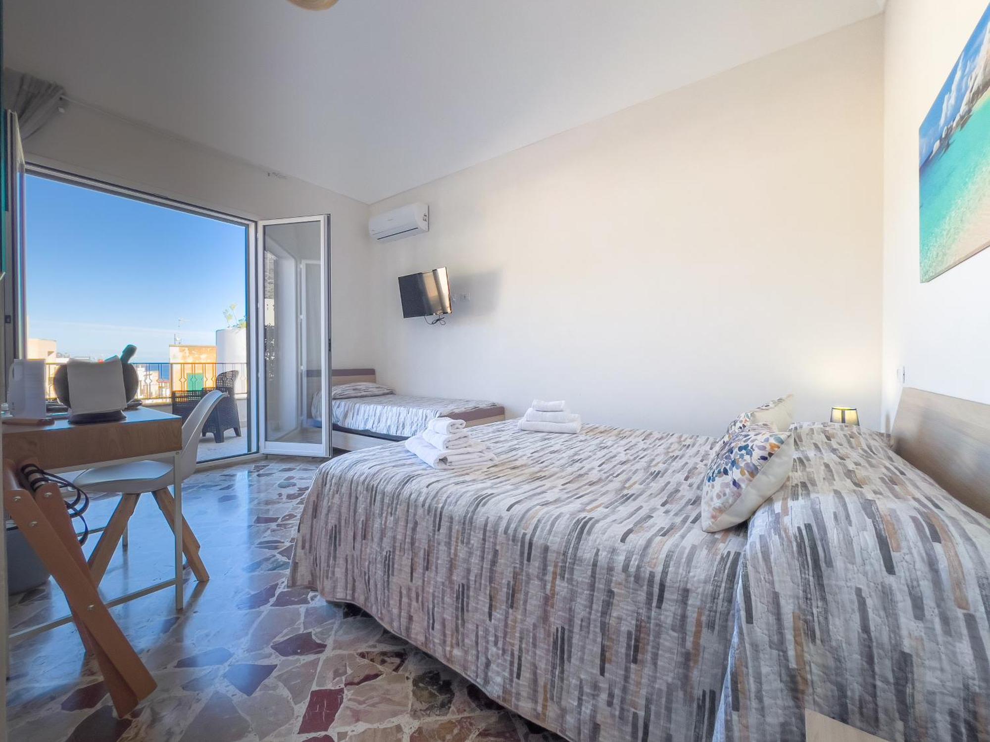 Ponente & Maestro Rooms Favignana Dış mekan fotoğraf